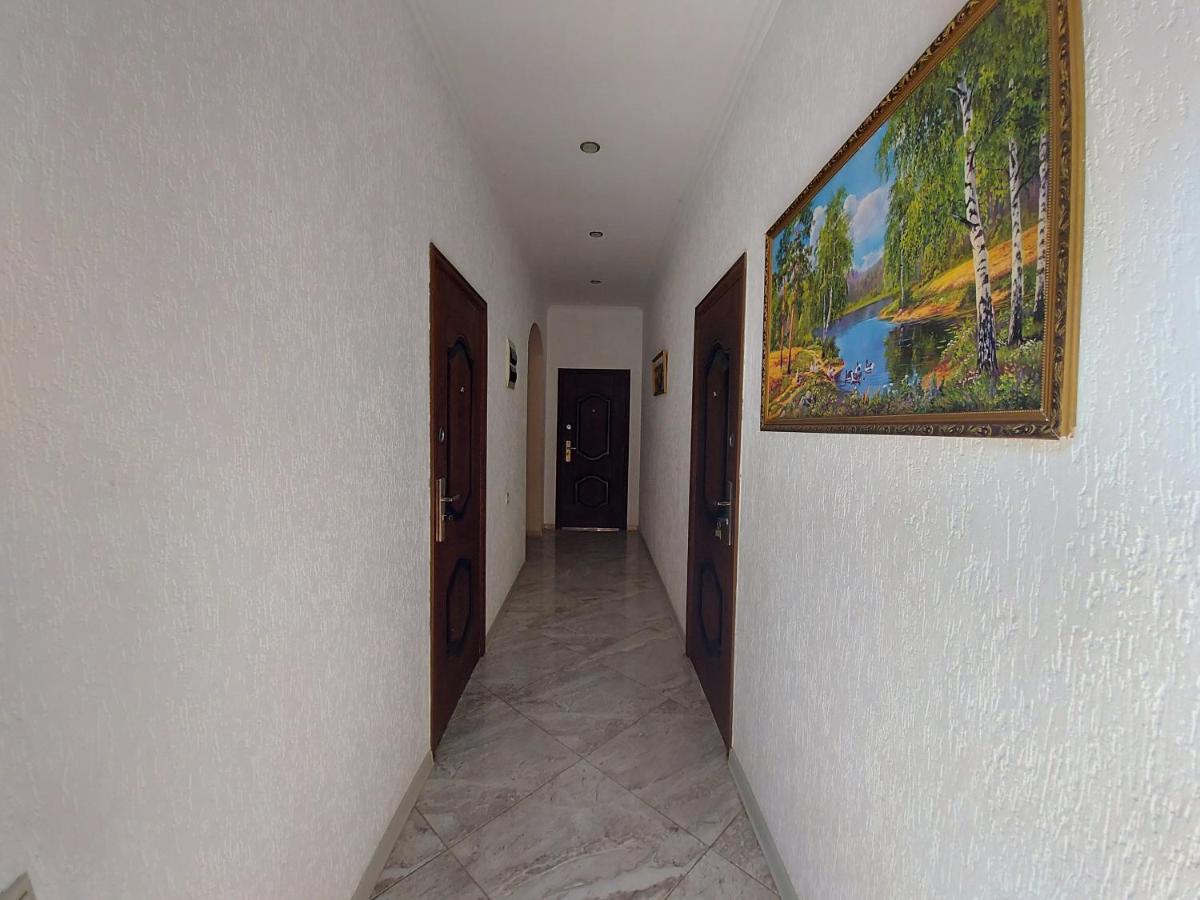 Гостевой Дом София 400 М До Моря Gagra Esterno foto