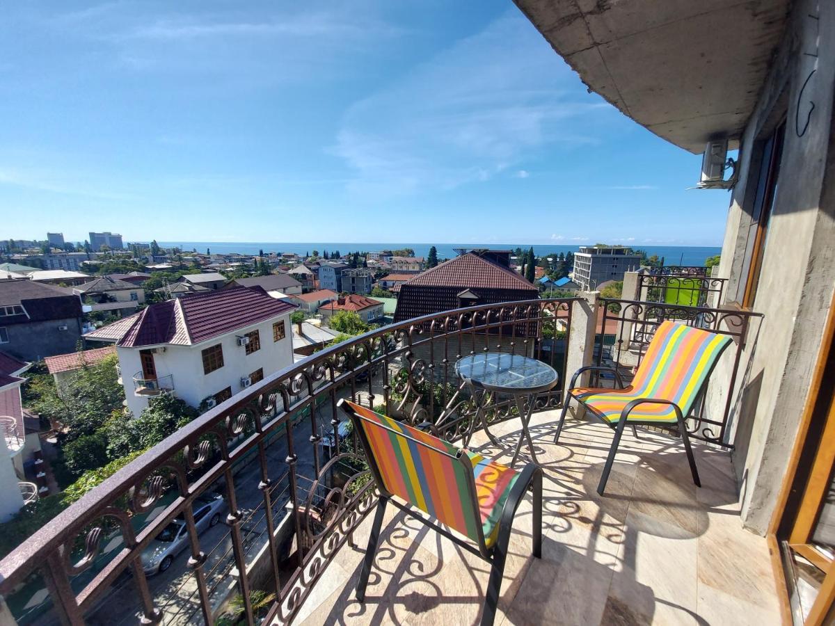 Гостевой Дом София 400 М До Моря Gagra Esterno foto