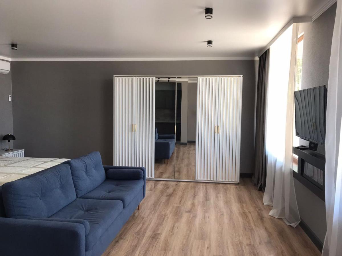 Гостевой Дом София 400 М До Моря Gagra Esterno foto
