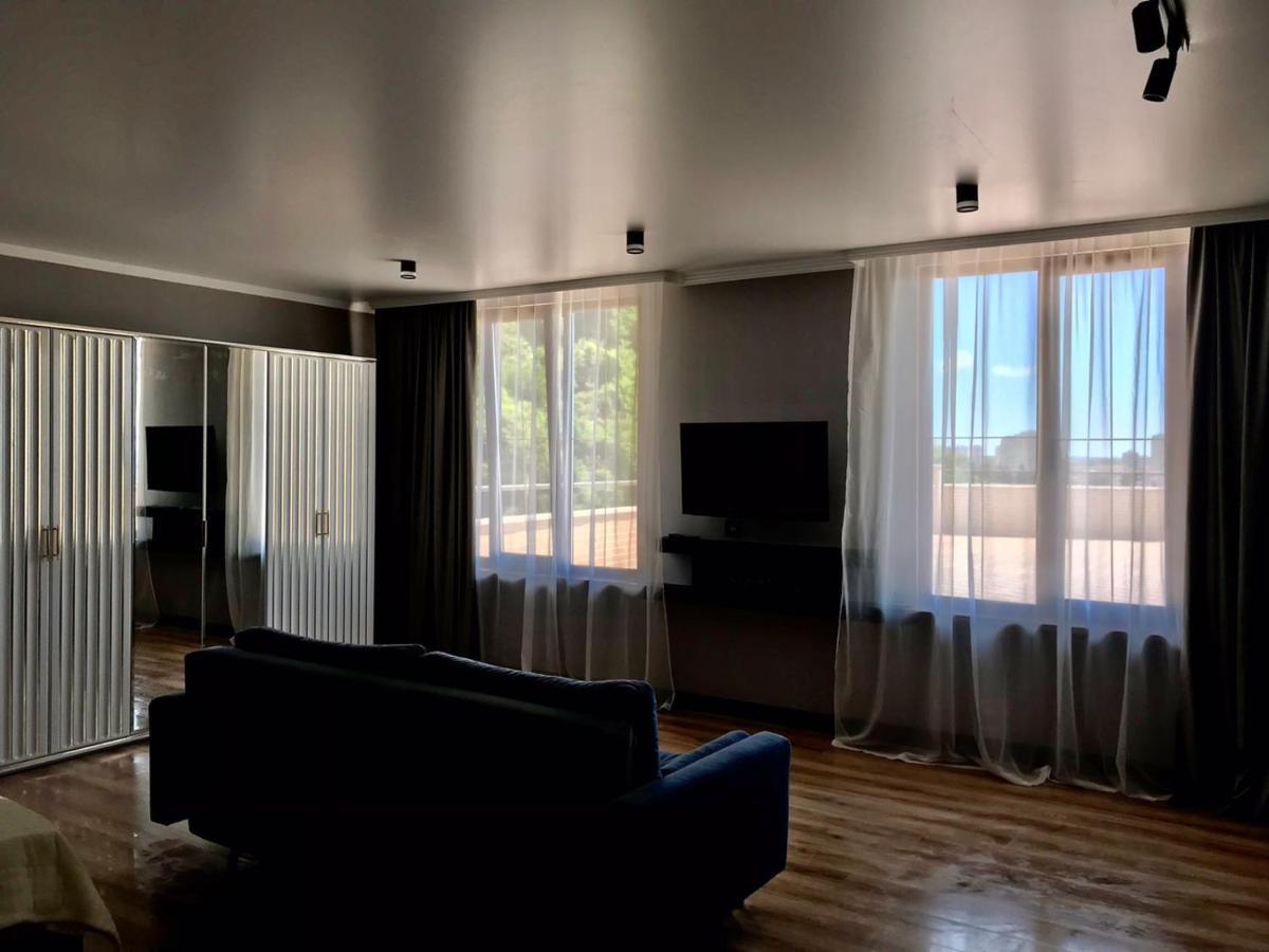 Гостевой Дом София 400 М До Моря Gagra Esterno foto